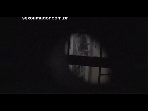 ❤️ Blondie se fait secrètement filmer par un voyeur du quartier caché derrière des briques creuses. ❤️ Porno de qualité at porn fr.hentaisea-com.ru ️❤
